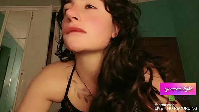 DeaAthena online show from 06-01-26, 08:41