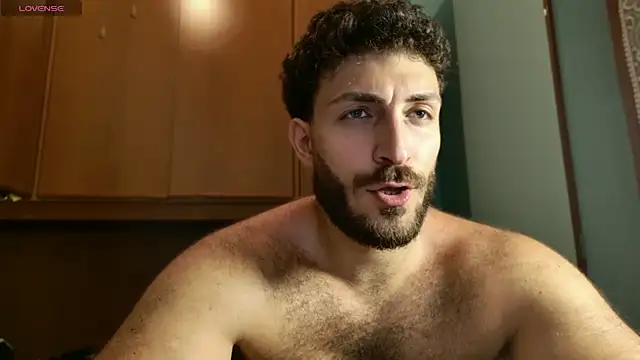 Snapshot of mark_ariete chatting on 05-27-26, 01:37 mark ariete online show from 05-27-26, 01:37