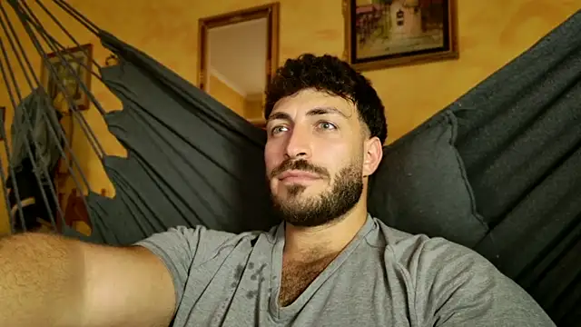 Snapshot of mark_ariete chatting on 06-27-26, 06:03 mark ariete online show from 06-27-26, 06:03