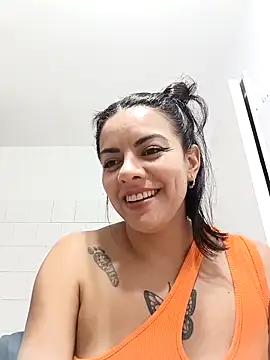 luluclark69 online show from 03-05-26, 01:51