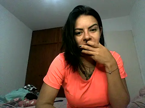 luluclark69 online show from 04-16-26, 02:23