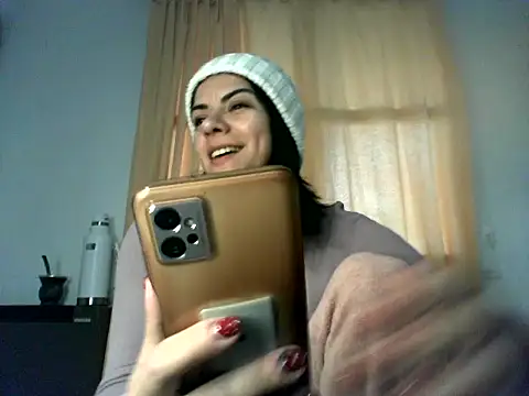 luluclark69 online show from 06-02-26, 12:38