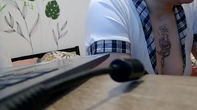 anngelle online show from 03-10-26, 07:56