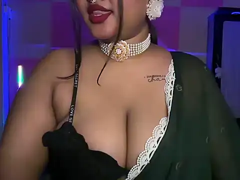 Snapshot of sonal-6 chatting on 06-17-26, 06:51 sonal-6 online show from 06-17-26, 06:51