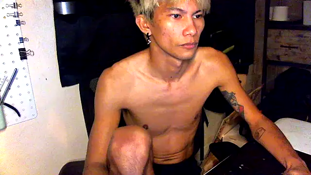Snapshot of jhaycobXgarcia chatting on 03-31-26, 05:53 jhaycobXgarcia online show from 03-31-26, 05:53
