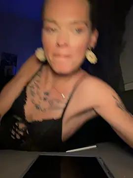 vinique99 online show from 02-17-26, 12:08