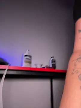 Snapshot of Zarahs_Blare1 chatting on 02-13-26, 04:12 Zarahs Blare1 online show from 02-13-26, 04:12