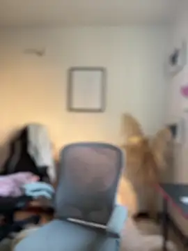 Snapshot of Zarahs_Blare1 chatting on 01-17-26, 01:04 Zarahs Blare1 online show from 01-17-26, 01:04