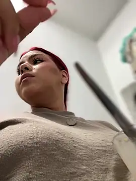 Snapshot of Zarahs_Blare1 chatting on 01-18-26, 11:19 Zarahs Blare1 online show from 01-18-26, 11:19