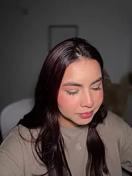Zarahs Blare1 online show from 04-21-26, 01:42
