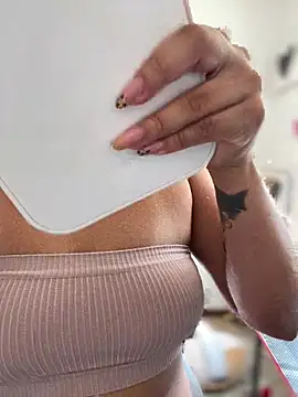 Zarahs Blare1 online show from 03-11-26, 08:47