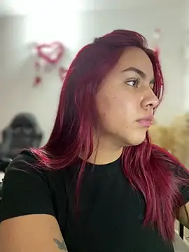 Snapshot of Zarahs_Blare1 chatting on 02-03-26, 11:43 Zarahs Blare1 online show from 02-03-26, 11:43