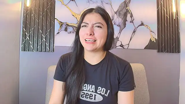 VIOLETA PARKKER online show from 12-22-25, 07:25