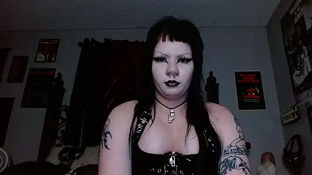 Snapshot of Bettieee_Agura chatting on 04-03-26, 03:13 Bettieee Agura online show from 04-03-26, 03:13