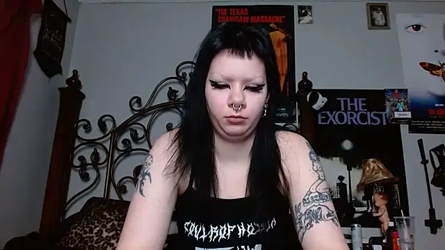 Snapshot of Bettieee_Agura chatting on 02-01-26, 09:02 Bettieee Agura online show from 02-01-26, 09:02