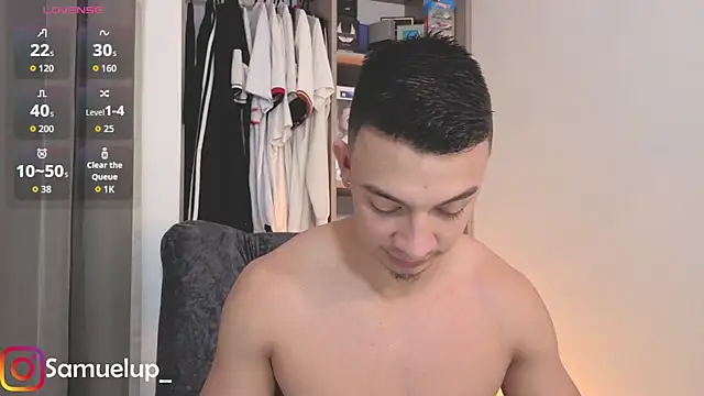Snapshot of Samuel_up01 chatting on 05-15-26, 05:27 Samuel up01 online show from 05-15-26, 05:27