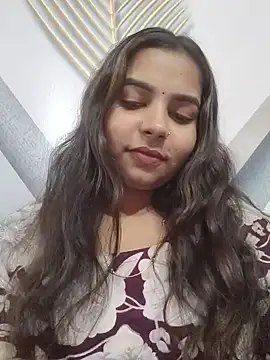 Snapshot of Himani_0122 chatting on 07-06-26, 11:28 Himani 0122 online show from 07-06-26, 11:28