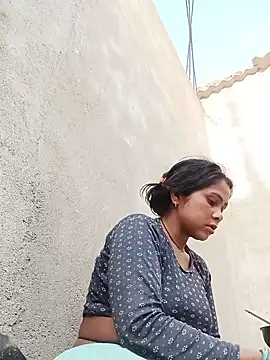 Shreya pandit online show from 05-27-26, 01:04