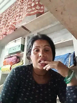 Shreya pandit online show from 05-26-26, 12:58