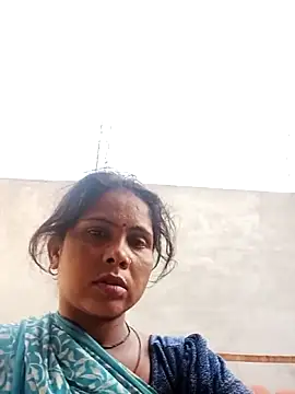 Shreya pandit online show from 05-16-26, 01:48