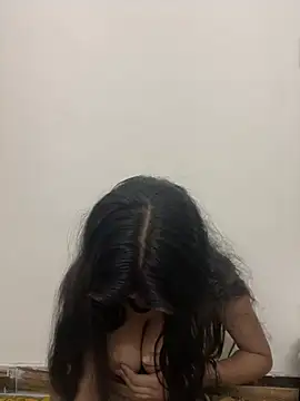 Pooja Love143 online show from 04-03-26, 04:52