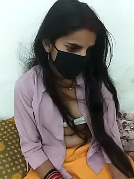 Pooja Love143 online show from 03-10-26, 04:00