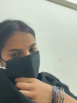 Pooja Love143 online show from 04-10-26, 06:48