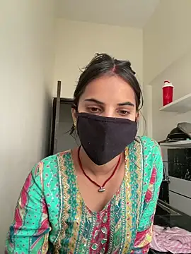 Pooja Love143 online show from 04-14-26, 05:56