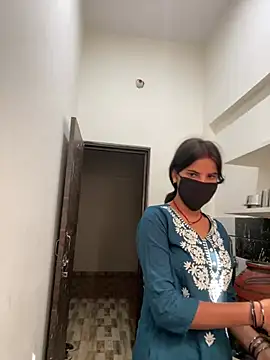 Pooja Love143 online show from 04-15-26, 03:23