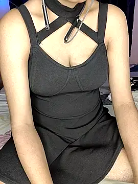 Snapshot of Aziza_Riz chatting on 01-10-26, 10:32 Aziza Riz online show from 01-10-26, 10:32