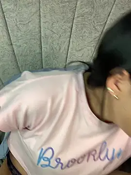 Val12777 online show from 03-25-26, 12:04