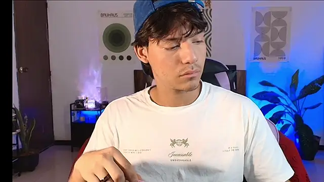 CrisotpherMoretti online show from 01-08-26, 05:30