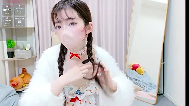 Snapshot of nono_0o chatting on 02-15-26, 10:58 nono 0o online show from 02-15-26, 10:58