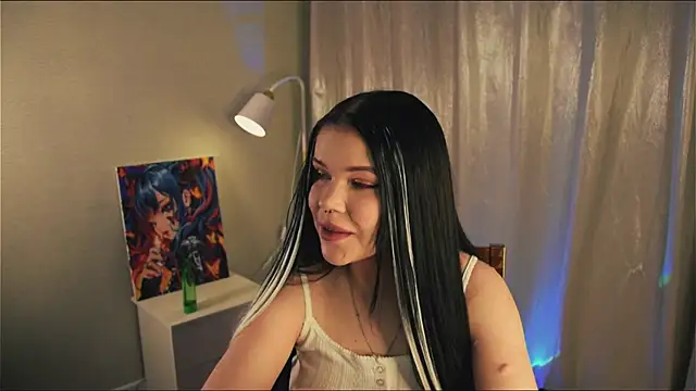 Snapshot of PinkSharky chatting on 12-16-25, 05:17 PinkSharky online show from 12-16-25, 05:17