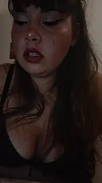 Florazaira2 online show from 12-18-25, 08:23