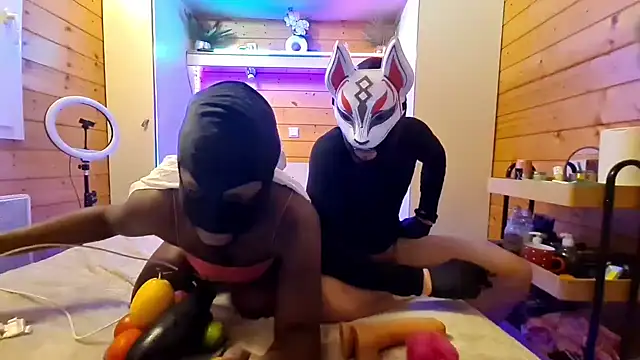 HairyEbonyCoupleliveporn online show from 01-17-26, 11:08