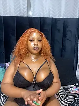 THICKBARBIE32 online show from 06-18-26, 01:48