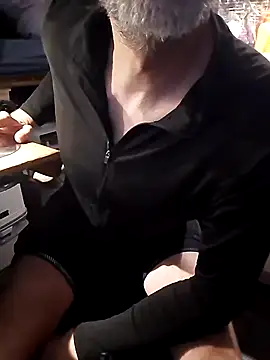 Quebec46 online show from 03-10-26, 06:12