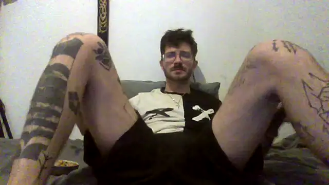 atreus69big online show from 04-19-26, 07:16