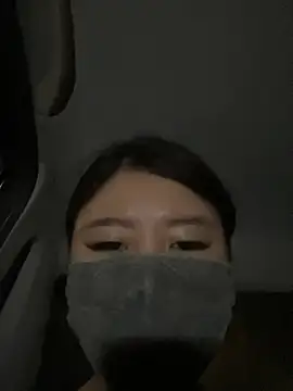 Sarah2127 online show from 06-18-26, 04:23