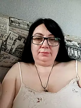 MariSwan222 online show from 05-17-26, 06:24
