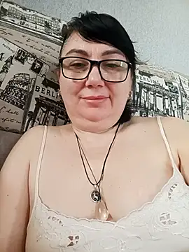 MariSwan222 online show from 04-23-26, 07:37