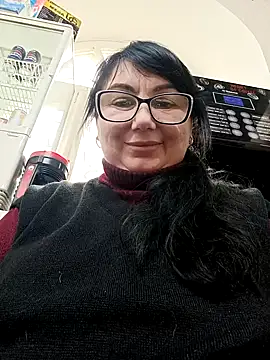 Snapshot of MariSwan222 chatting on 02-15-26, 09:52 MariSwan222 online show from 02-15-26, 09:52