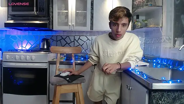 ABRAHAN XO online show from 01-15-26, 01:03