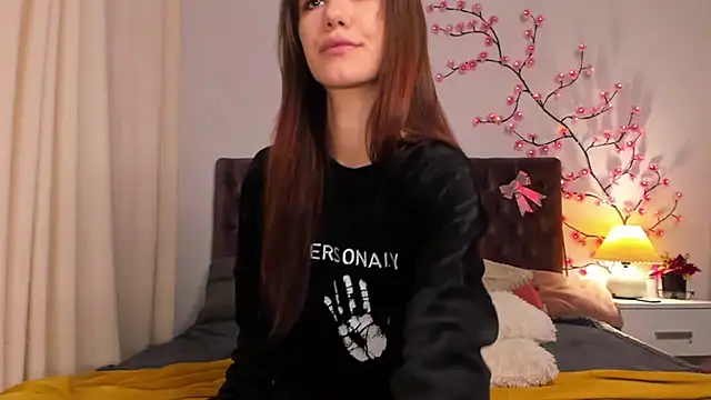 MilanaHotts online show from 02-26-26, 07:30