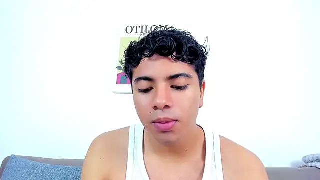 Snapshot of cherry_blossom77 chatting on 12-22-25, 12:27 cherry blossom77 online show from 12-22-25, 12:27