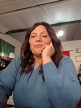 ladyBea11 online show from 05-24-26, 07:58