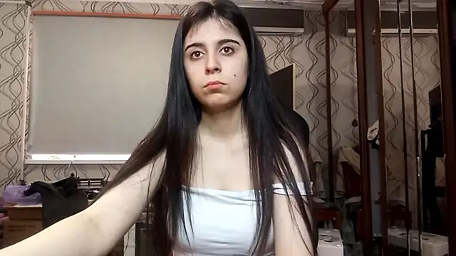 WaltraudPattie online show from 02-06-26, 01:56