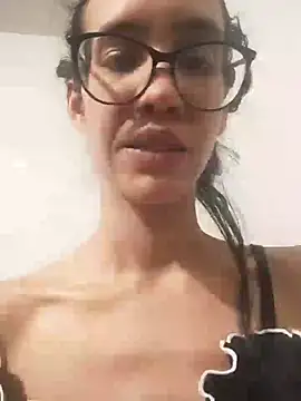 BranquinhaDLC online show from 04-12-26, 10:46