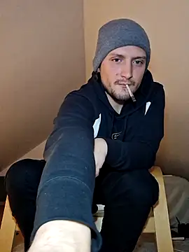 Ghost Pie online show from 12-16-25, 02:16